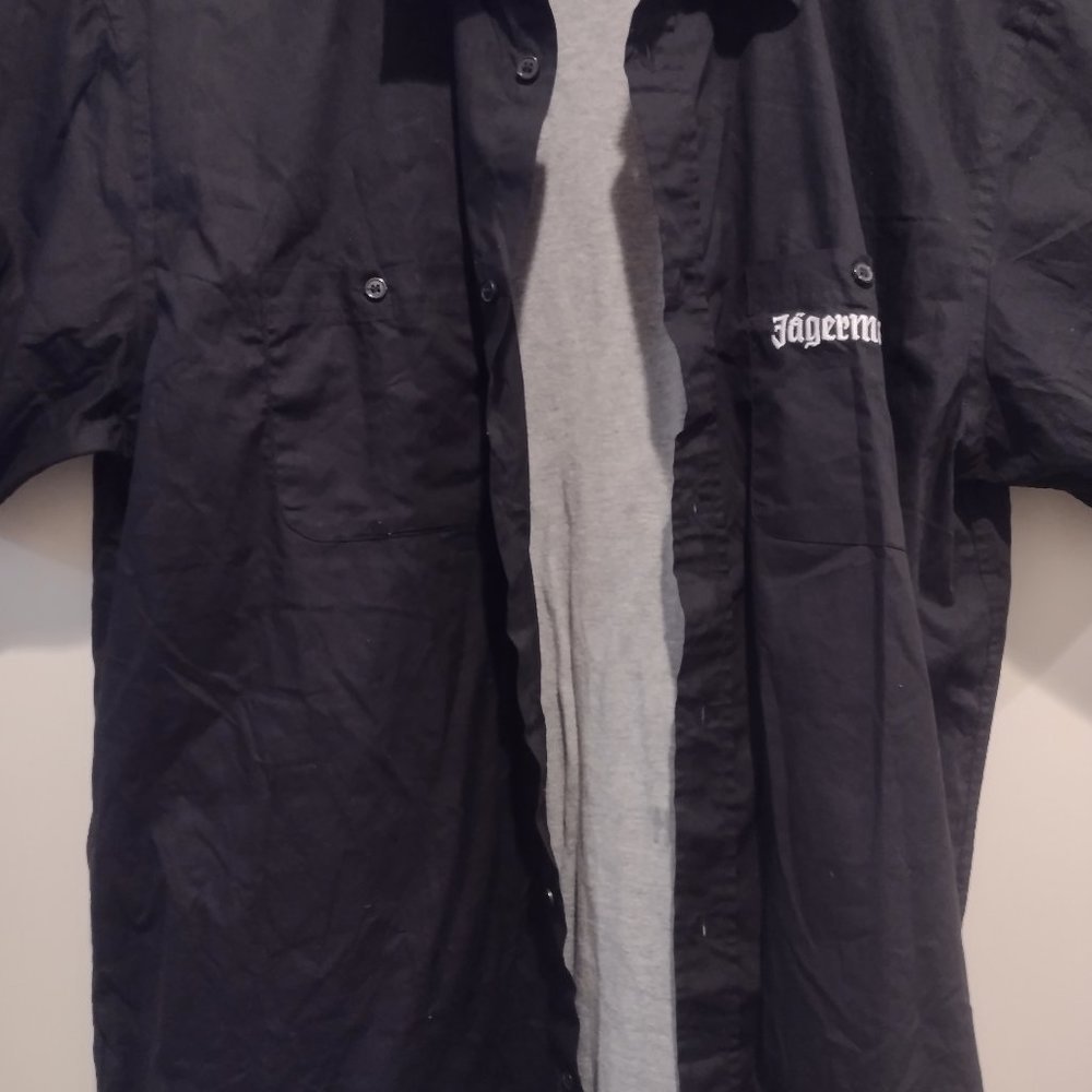 Nwot. 2 shirts Men's jagermeister button up shirt XXL with under shirt xl